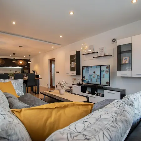 Apartmán Hyggemate - топъл и стилен престой в Sarnica